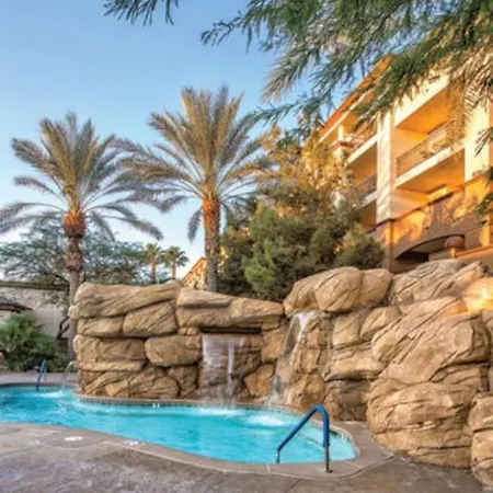 Beautiful Resort Amenities Enjoyed With This 1Bd Resort Condo On South Las Vegas Blvd